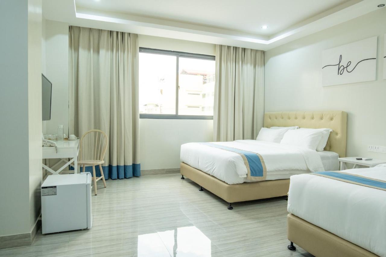 햄튼 스위트 호텔 Davao City 외부 사진